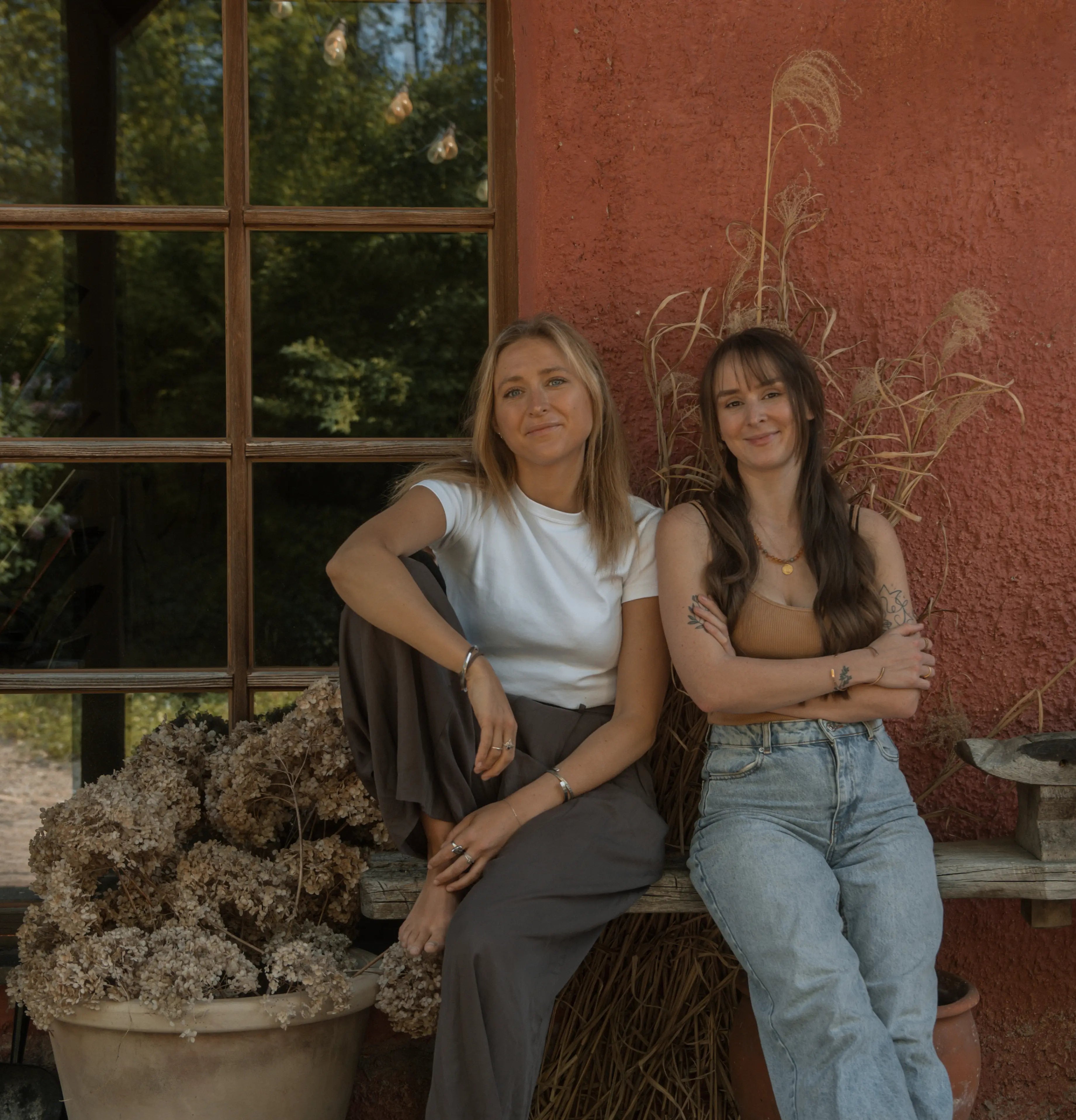 Katharina & Paula: Über uns
